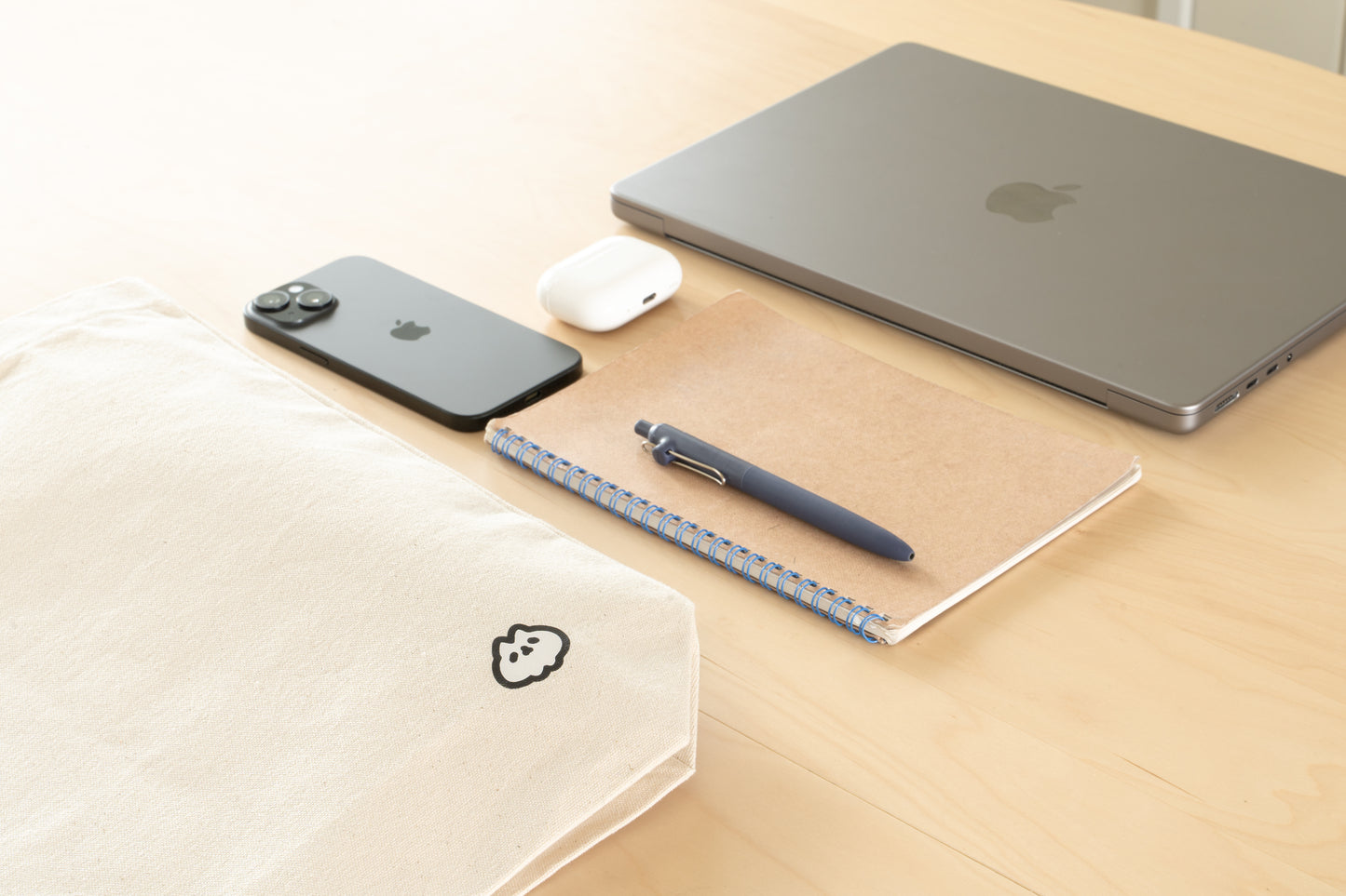 トートバッグ（全2種・ナチュラル/ブラック）